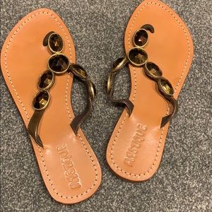 MYSTIQUE SANDALS - bronze color - size 8
